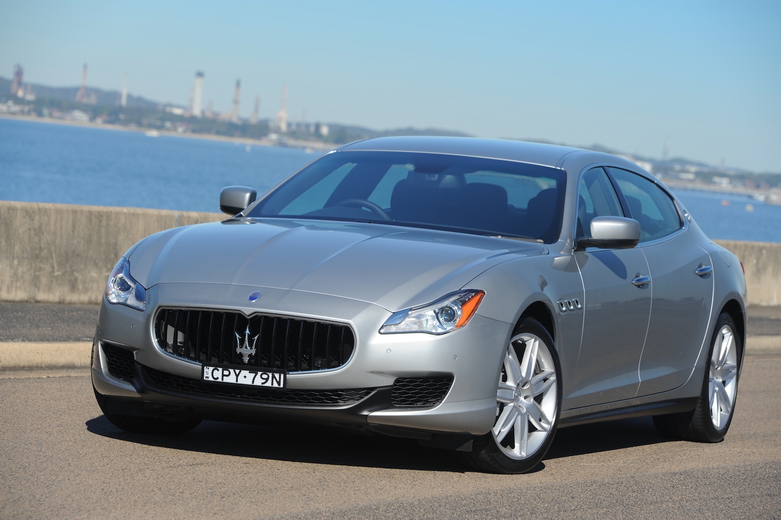 Review - 2014 Maserati Quattroporte Turbo-Diesel Review