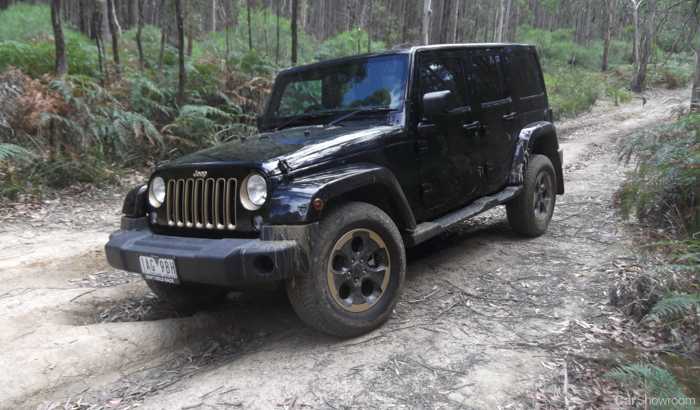 2014 JEEP WRANGLER UNLIMITED 4D SOFTTOP DRAGON 4X4
