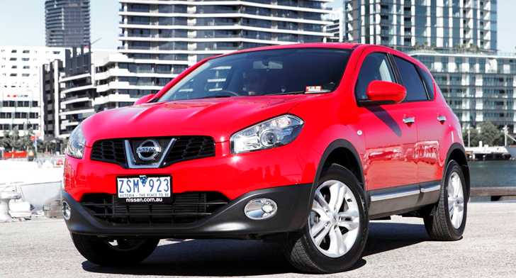 2013 NISSAN DUALIS