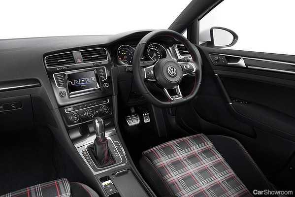2013 VOLKSWAGEN GOLF 5D HATCHBACK GTI