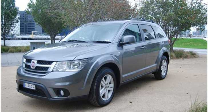 2013 FIAT FREEMONT 4D WAGON
