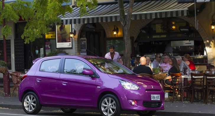 2013 MITSUBISHI MIRAGE 5D HATCHBACK