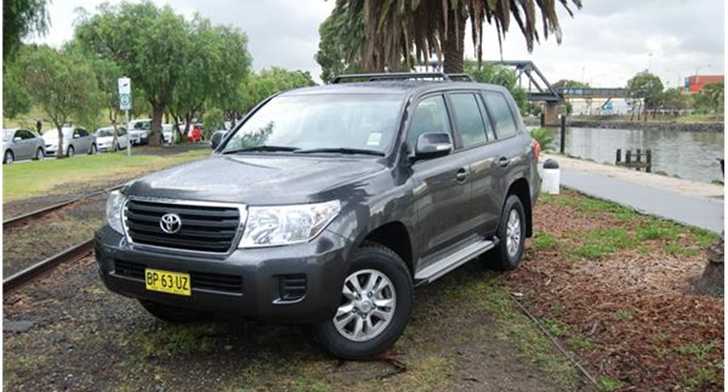 2012 TOYOTA LANDCRUISER 4D WAGON GXL 4X4