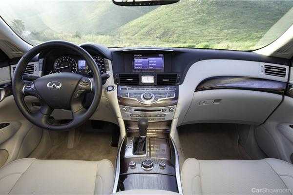 2012 INFINITI M 4D SEDAN