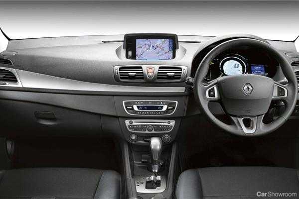 vleugel Chinese kool vertrekken Review - 2012 Renault Megane Diesel Review and Road Test