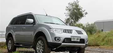 2012 MITSUBISHI CHALLENGER 4D WAGON 4X2