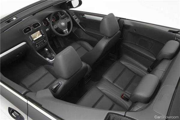 2011 VOLKSWAGEN GOLF