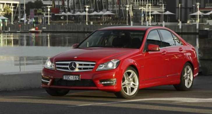 2011 MERCEDES-BENZ C200