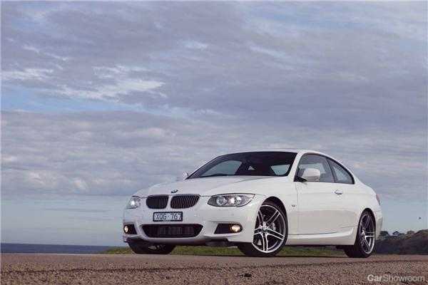 2011 BMW 3 2D COUPE 35I M SPORT