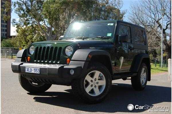 Review - 2010 Jeep Wrangler Review and Road Test