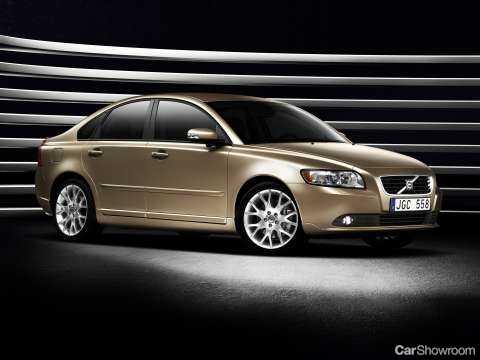 2010 VOLVO S40