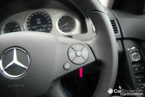 2009 MERCEDES-BENZ C200