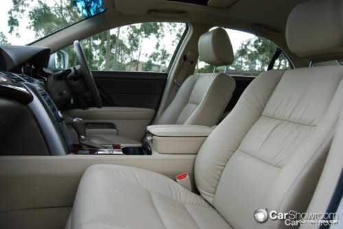 2009 HONDA LEGEND