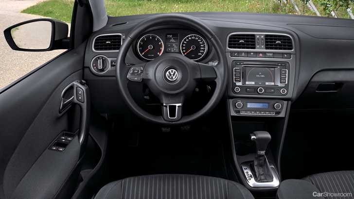 2009 VOLKSWAGEN POLO