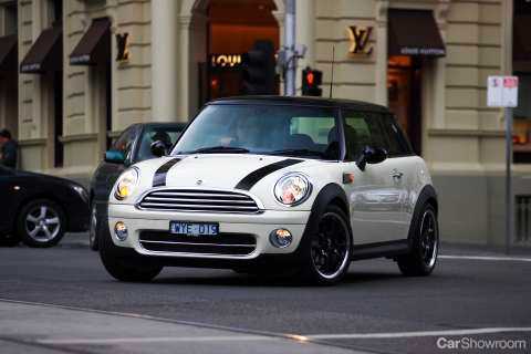 2009 MINI COOPER D