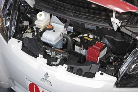 2009 MITSUBISHI