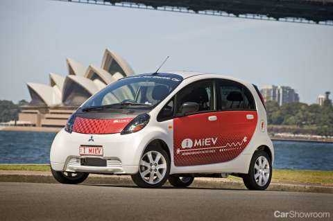 2009 MITSUBISHI