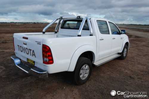 2009 TOYOTA HILUX