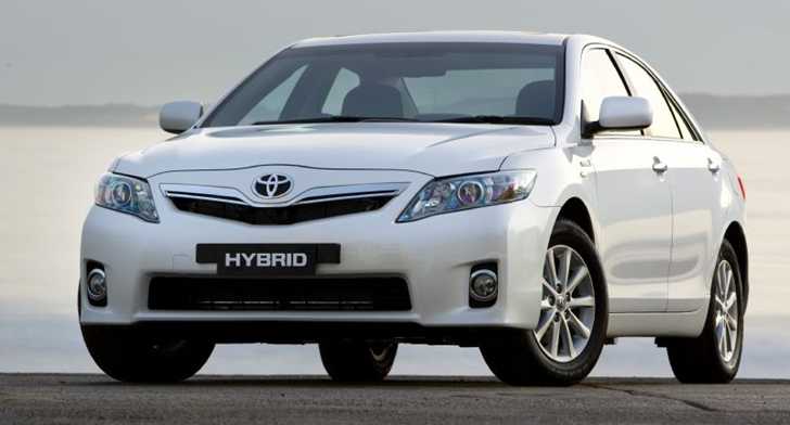 2010 TOYOTA CAMRY