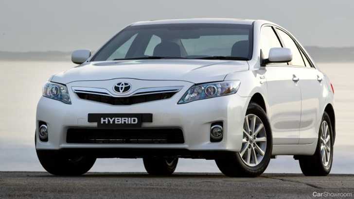 2010 TOYOTA CAMRY