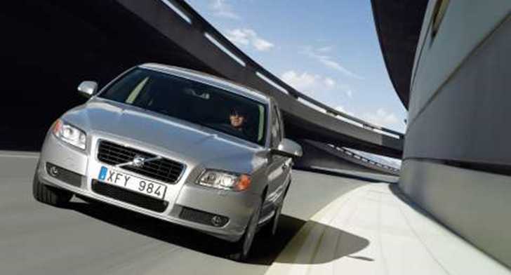 2010 VOLVO