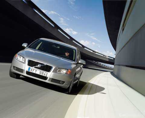 2010 VOLVO