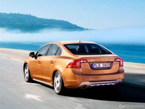 2010 VOLVO