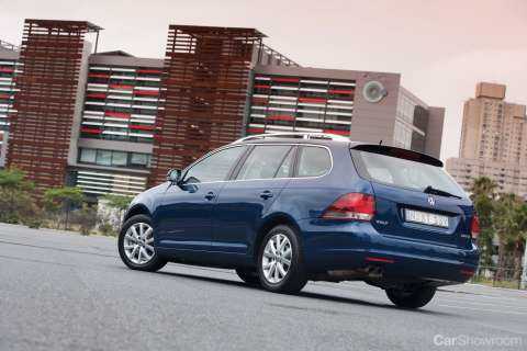 2010 VOLKSWAGEN GOLF