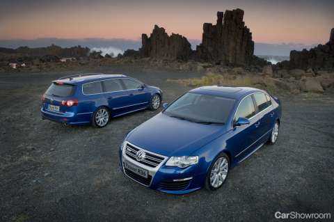 2010 VOLKSWAGEN PASSAT