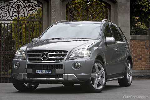 2010 MERCEDES-BENZ