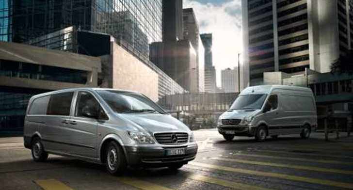 2010 MERCEDES-BENZ