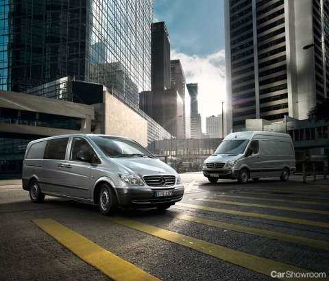 2010 MERCEDES-BENZ
