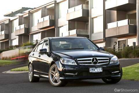 2010 MERCEDES-BENZ C250