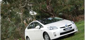 2010 TOYOTA PRIUS 5D HATCHBACK