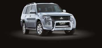 2010 MITSUBISHI PAJERO