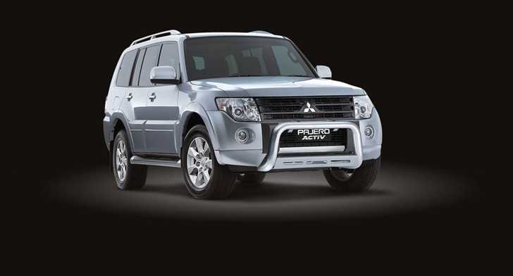 2010 MITSUBISHI PAJERO