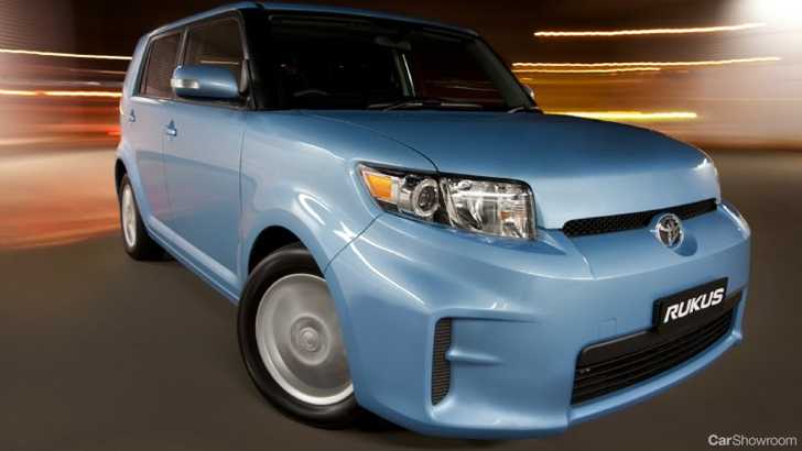 2010 TOYOTA