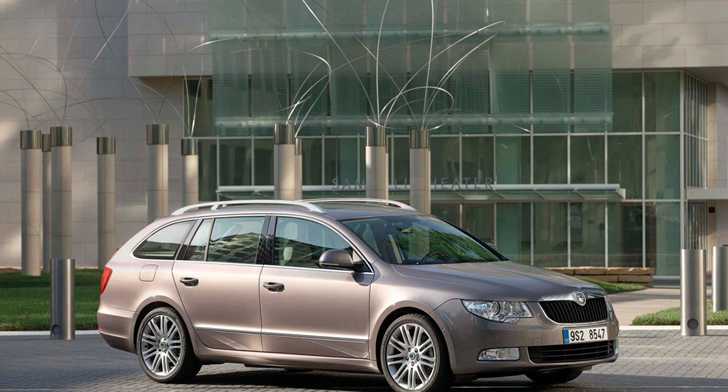2010 SKODA SUPERB