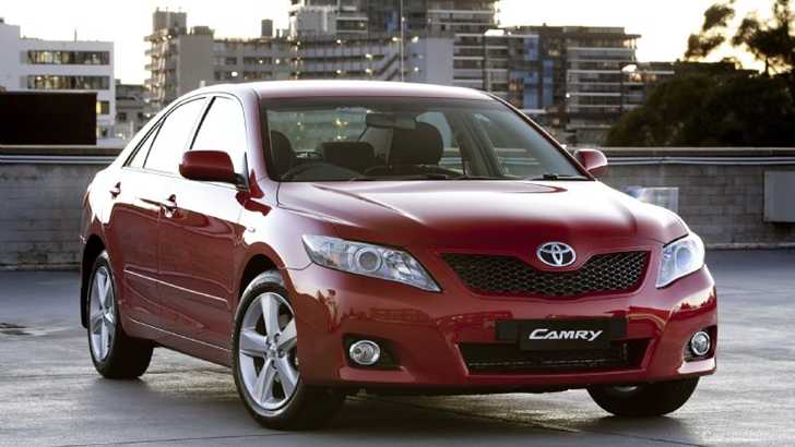 2010 TOYOTA CAMRY 4D SEDAN TOURING SE
