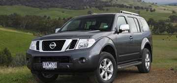 2010 NISSAN PATHFINDER 4D WAGON