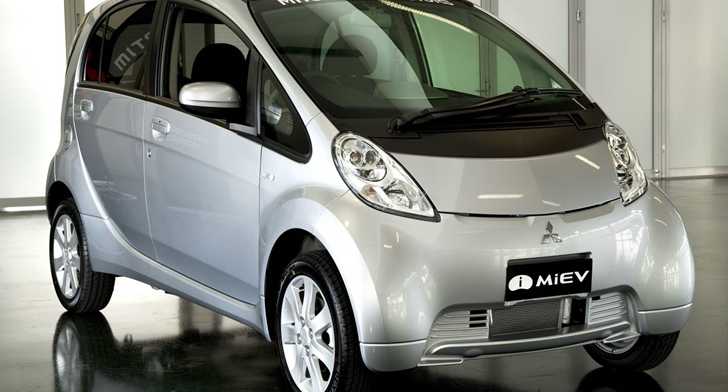 2010 MITSUBISHI