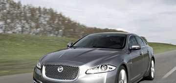 2010 JAGUAR XJ 4D SEDAN