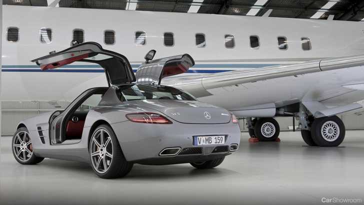 2010 MERCEDES-BENZ SLS 2D COUPE AMG