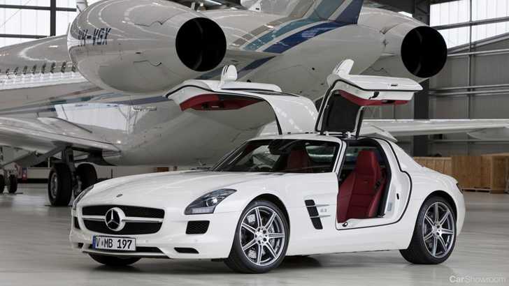 2010 MERCEDES-BENZ SLS 2D COUPE AMG