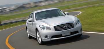 2010 NISSAN