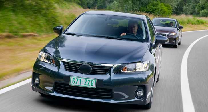 2010 LEXUS
