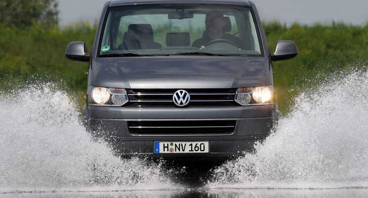 2010 VOLKSWAGEN TRANSPORTER