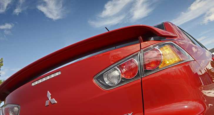 2010 MITSUBISHI LANCER