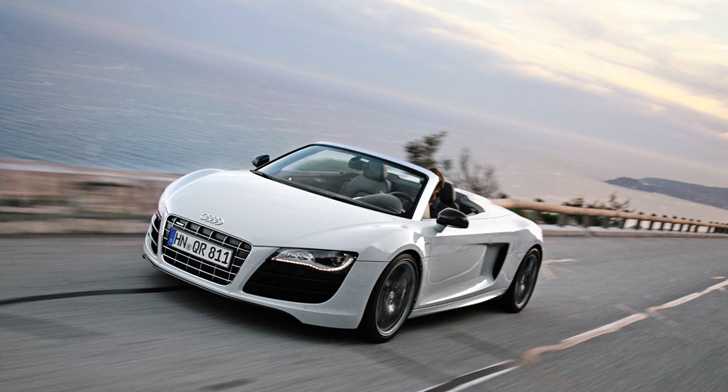 2010 AUDI R8 2D COUPE