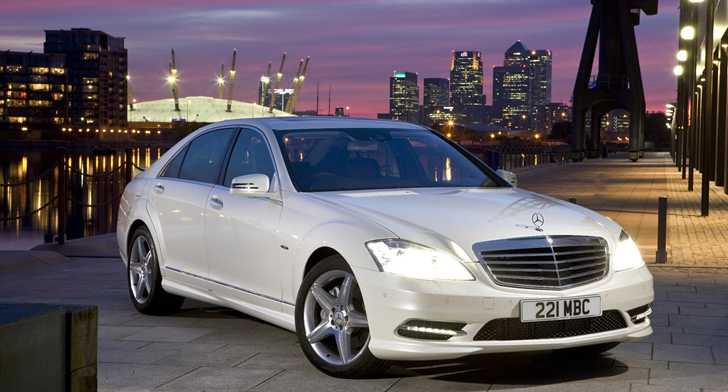 2010 MERCEDES-BENZ